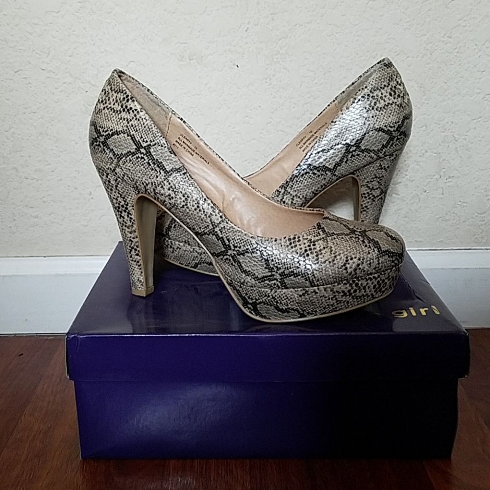 Madden girl platform heels